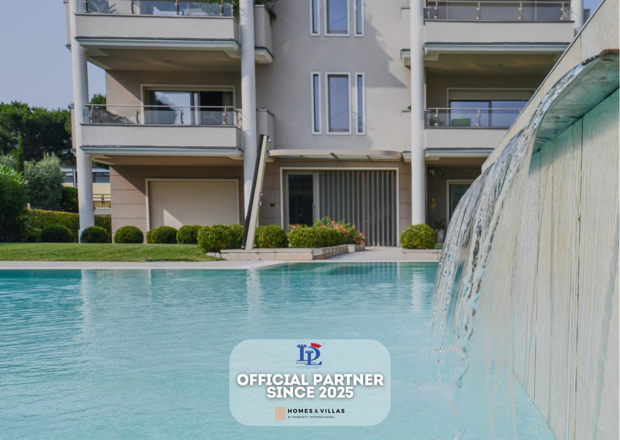 Desenzanoloft Official Partner Marriott Homes & Villas - Oscar Luxury Suite Desenzano del Garda Exterior foto